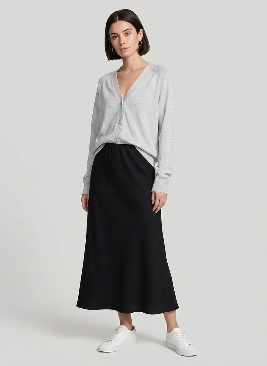 Modern Feminine Elegance
