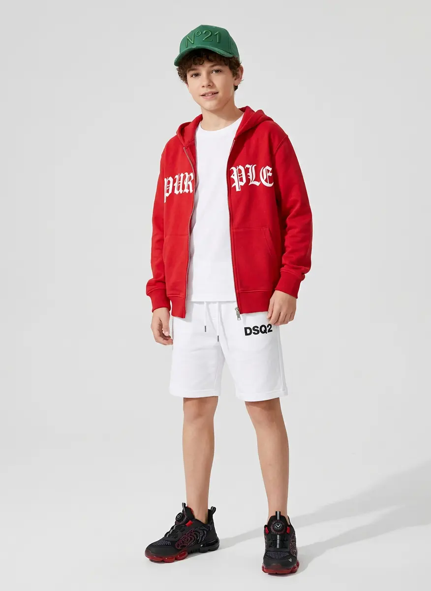 Bold Graphic Edge