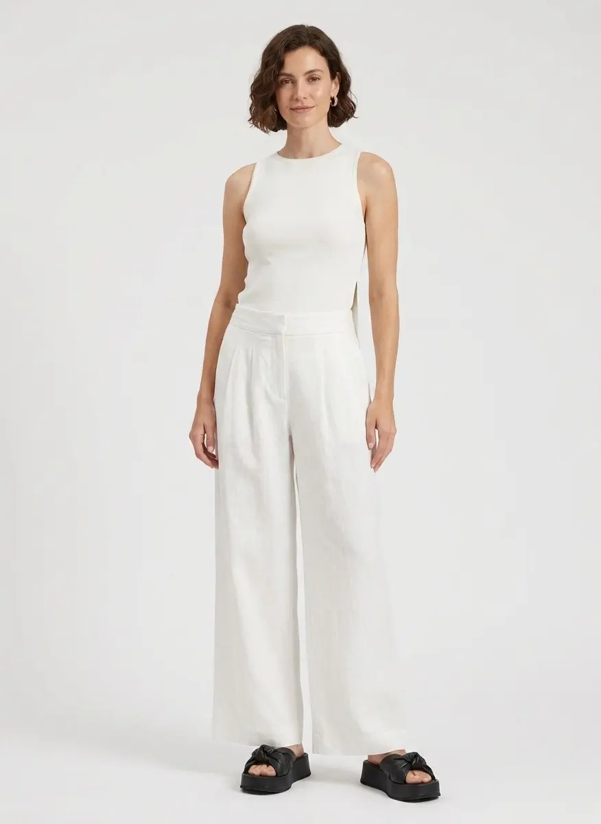 Minimalist Linen Chic