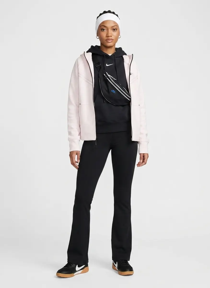 Streetwear Sport Essentials