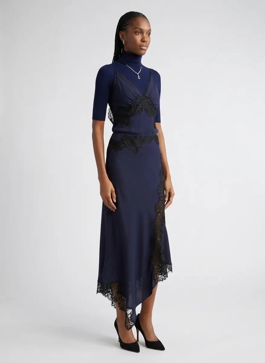 Luxe Cashmere Minimalist