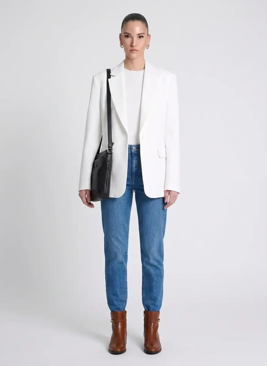 Urban Contemporary Minimalist