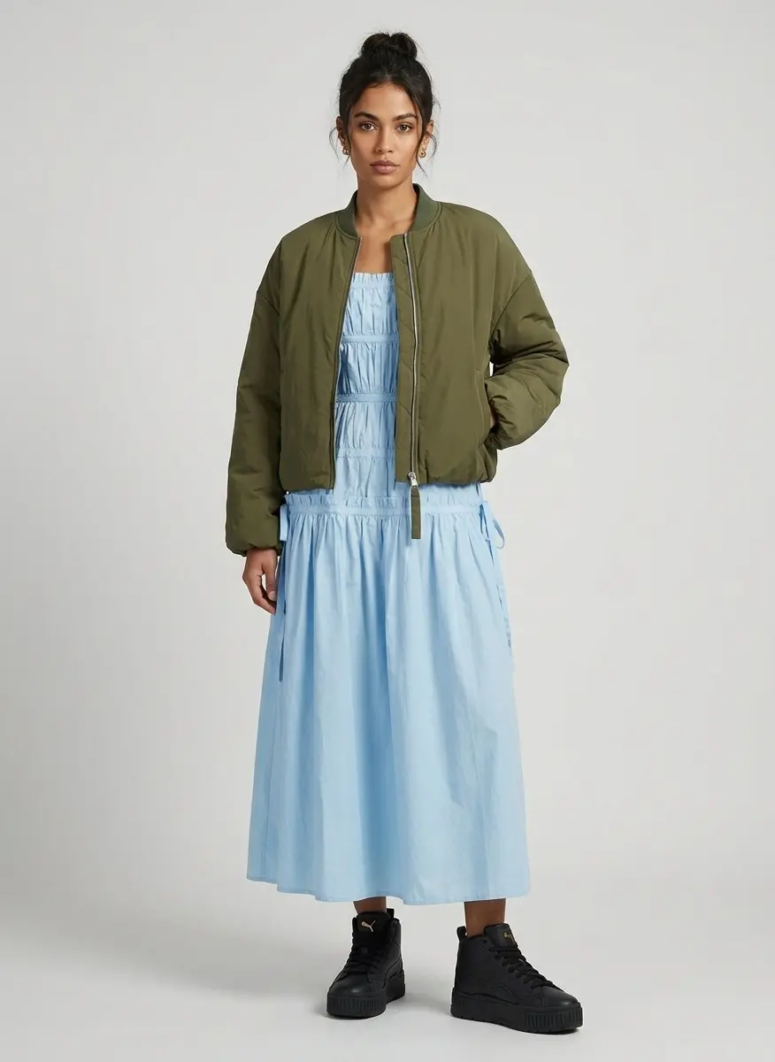 Feminine Utility Contrast