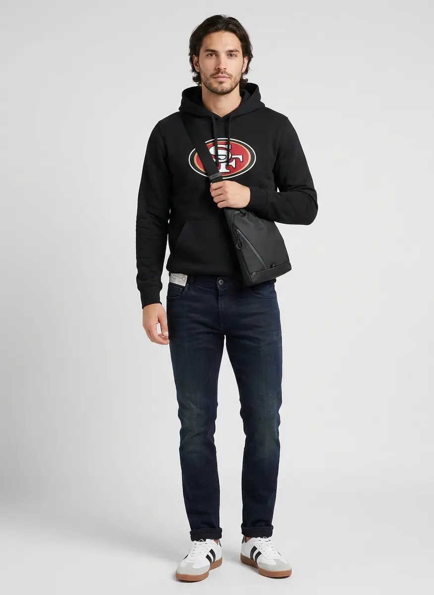 Modern Fan Casual
