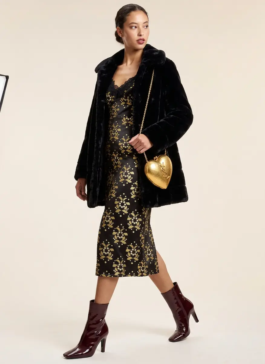 Luxe Texture Contrast