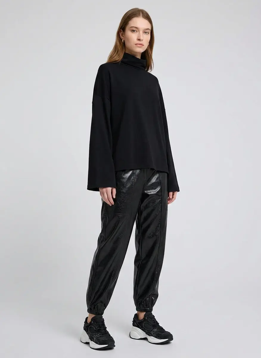 Premium High-Fashion Active