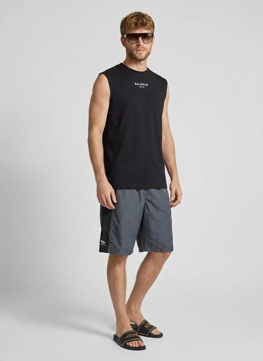 Logo-Centric Athleisure