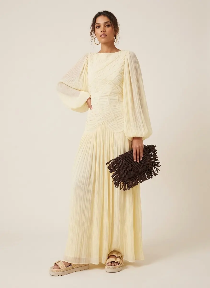Textured Neutral Contrast