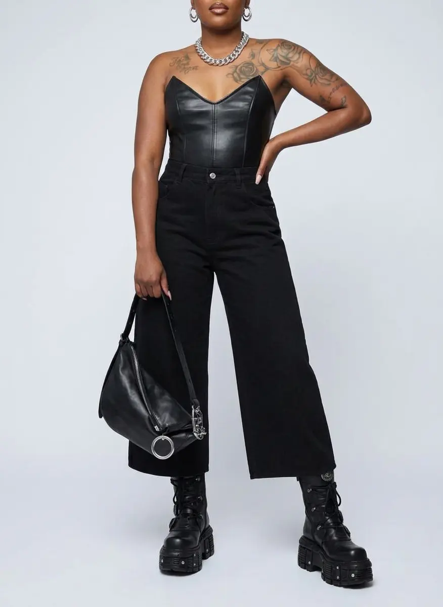 Edgy Urban Minimalist