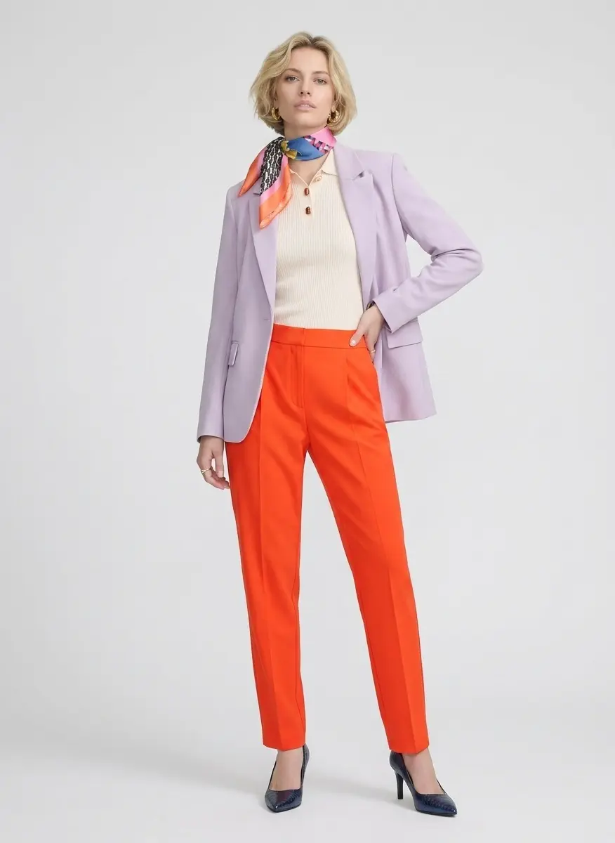 Vibrant Statement Suit