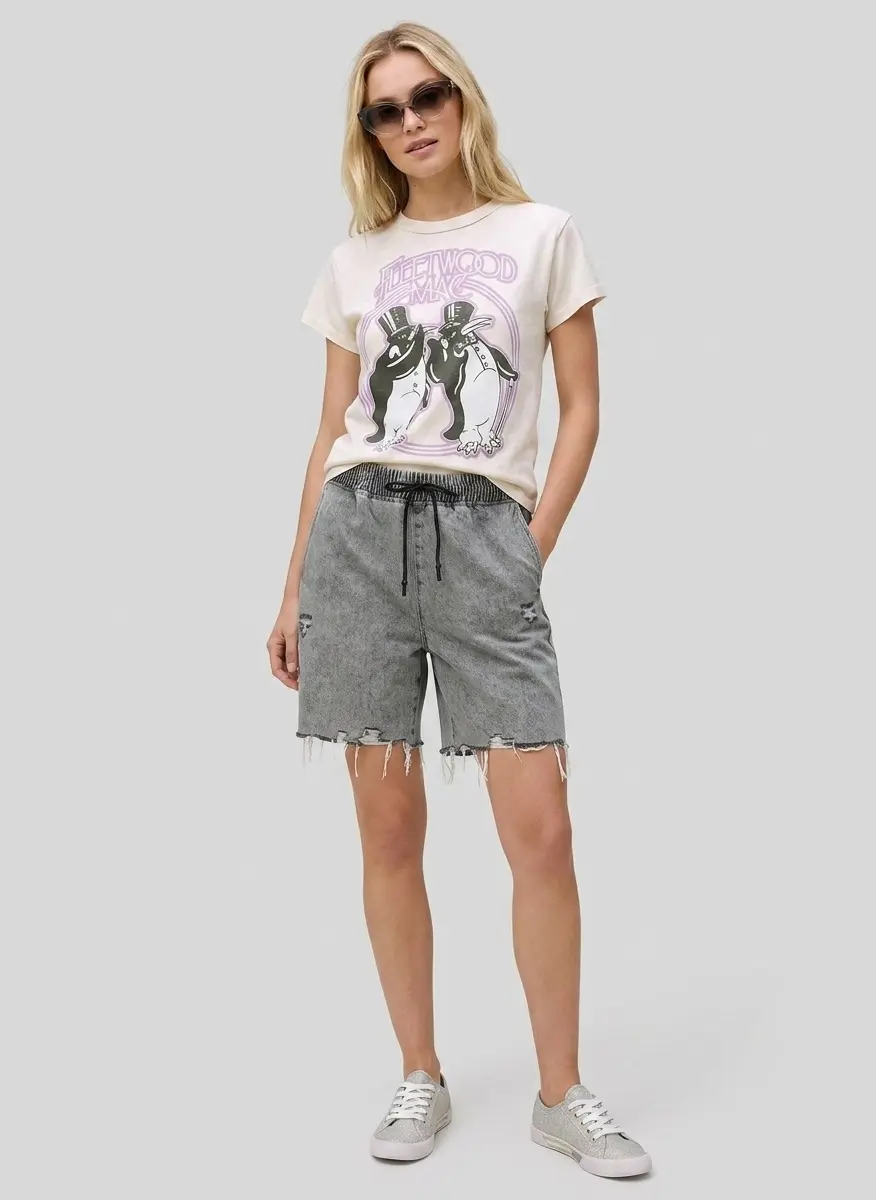 Casual Coastal Explorer