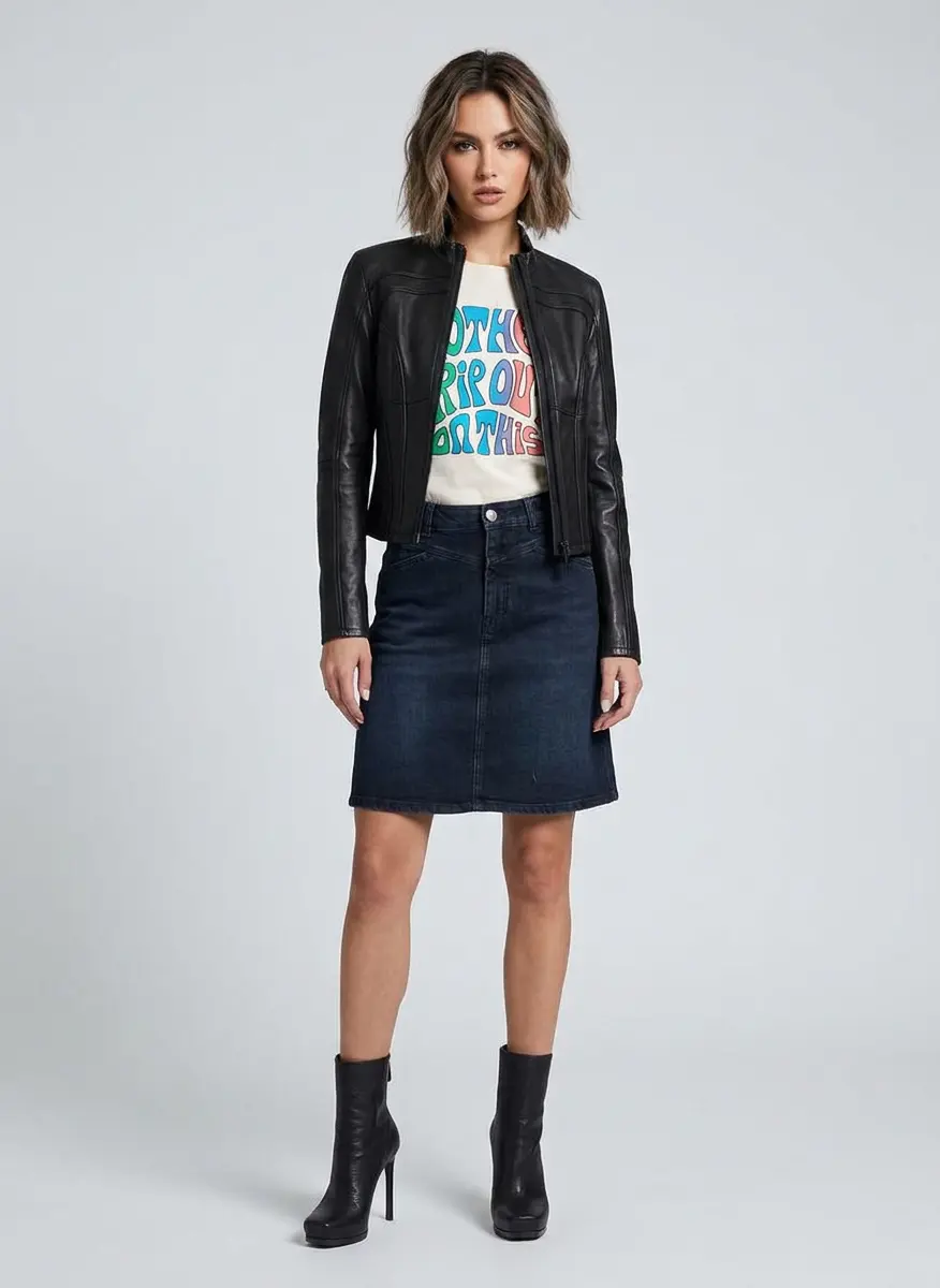 Modern Rebel Mini