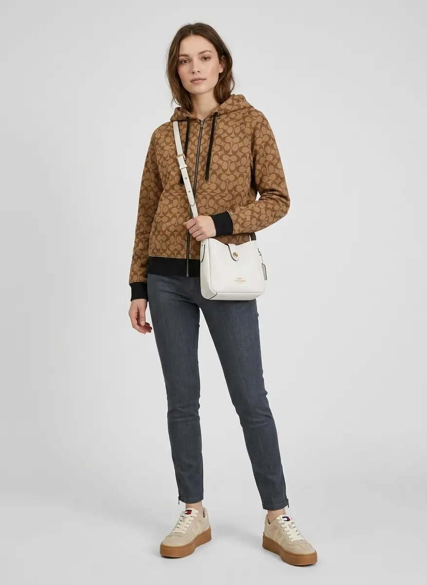 Chic Weekend Neutral