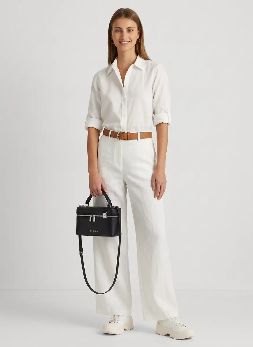 Relaxed Summer Monochrome