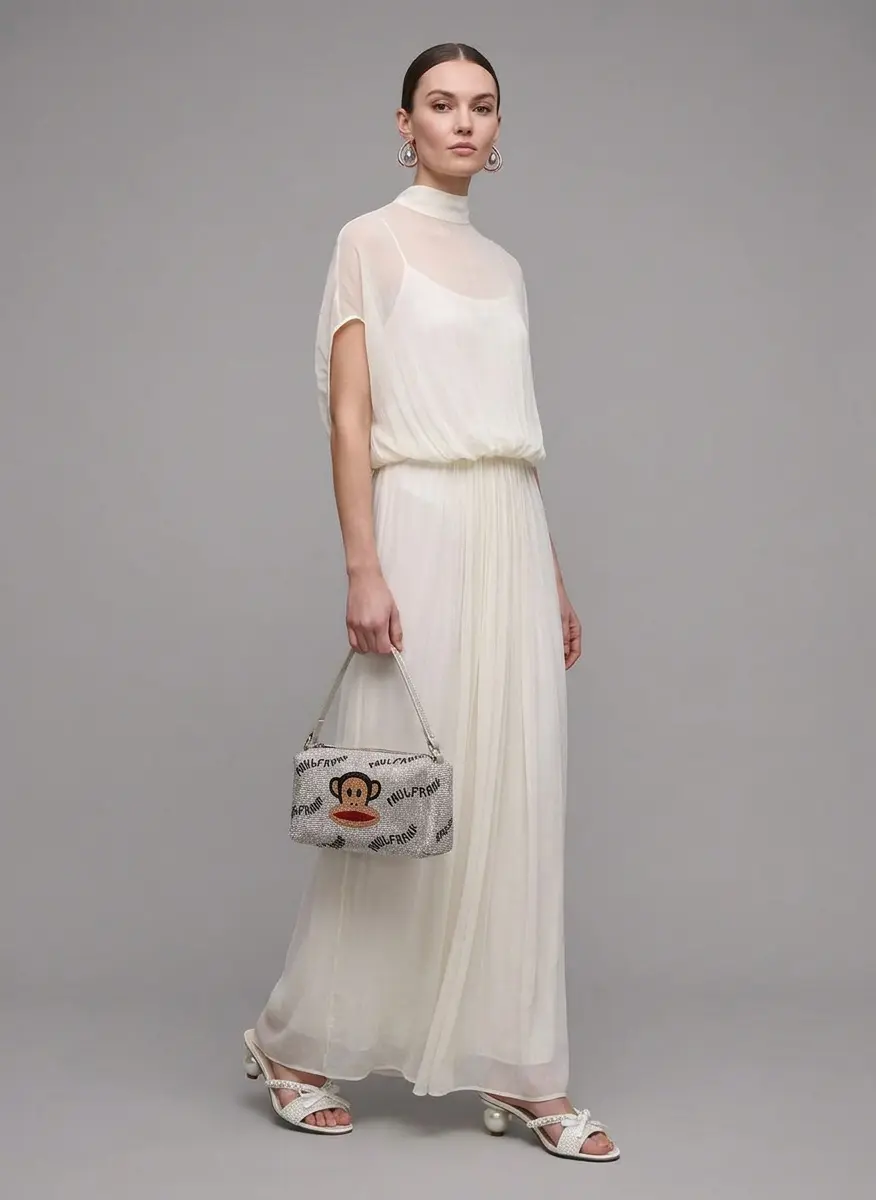 Luminous Pearl Elegance