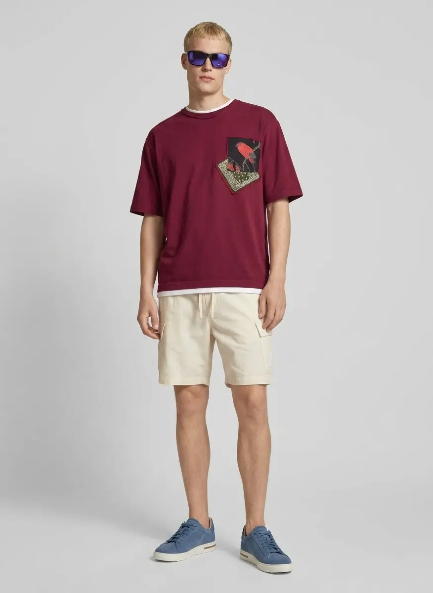 Casual Outdoor Explorer