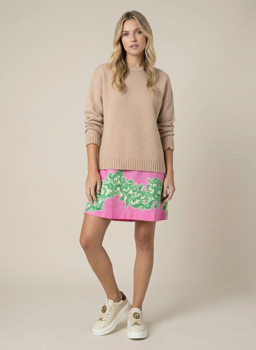 Modern Feminine Flare