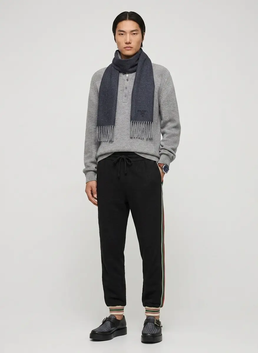 Luxury Lounge Layering
