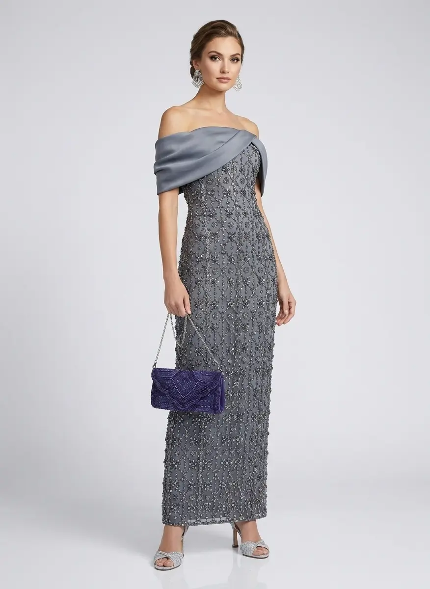 Midnight Contrast Elegance