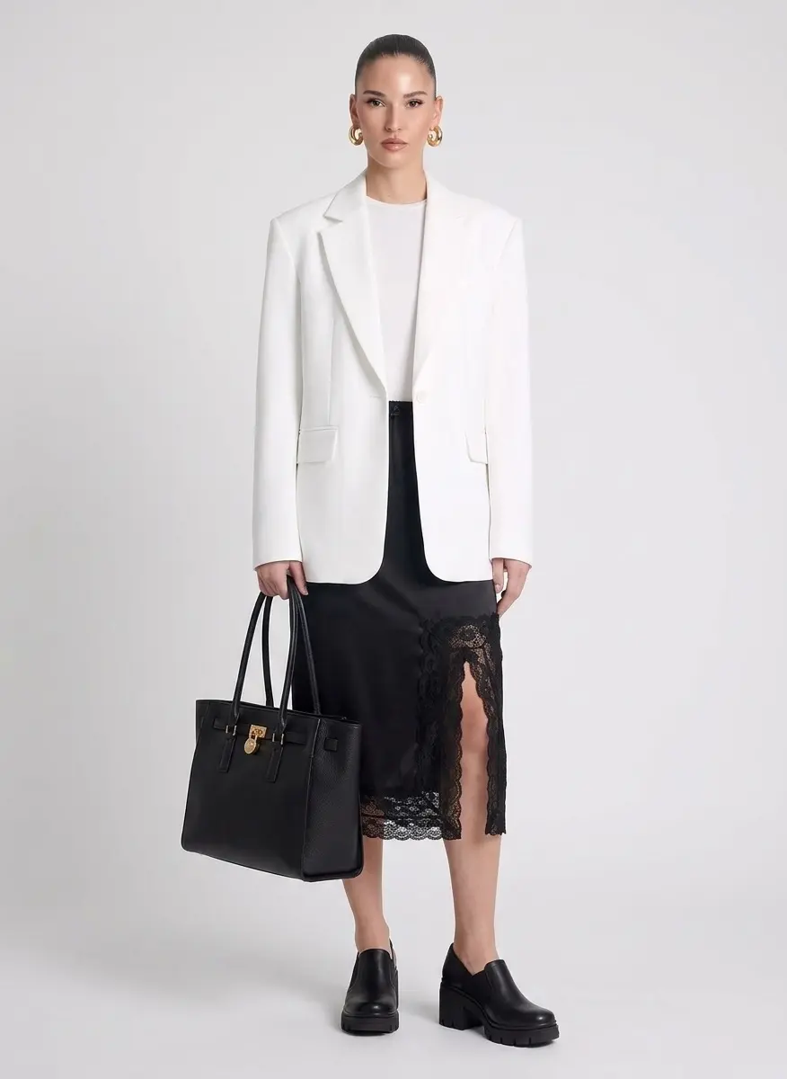 Urban Chic Professional