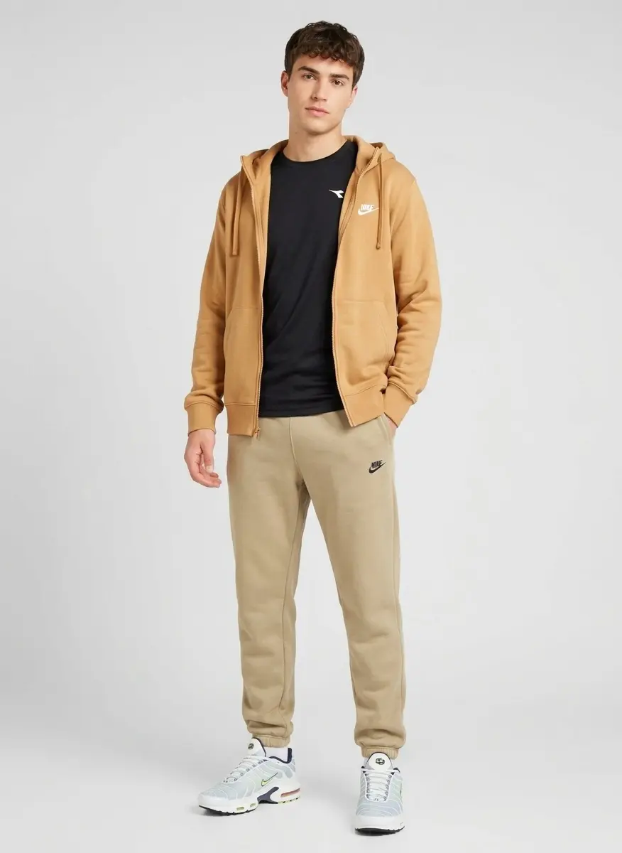 Weekend Neutral Comfort