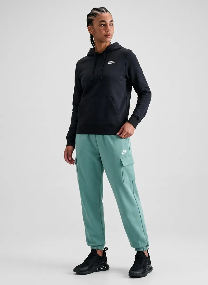 Relaxed Sporty Vibe