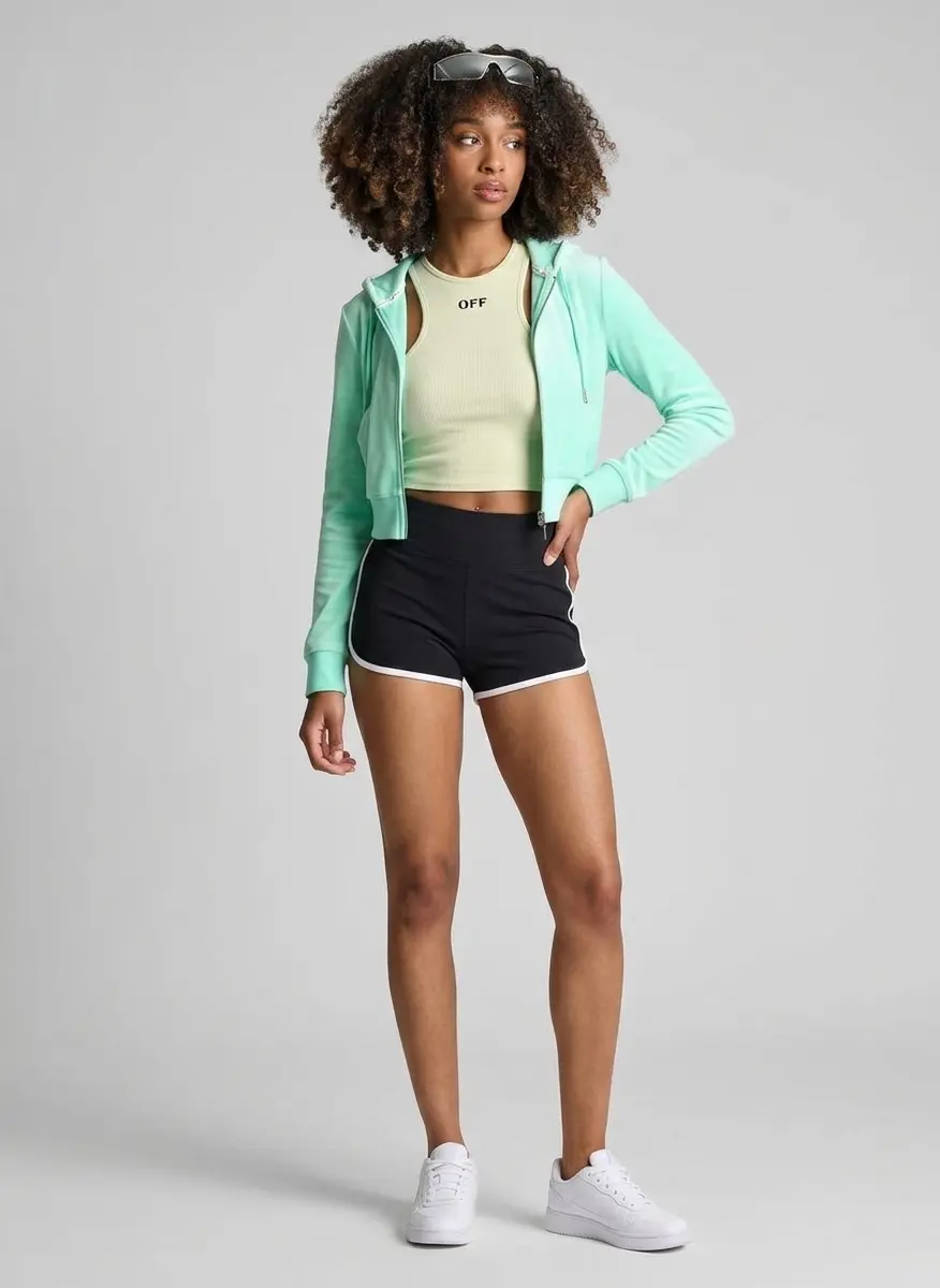 Sporty Luxe Lounge