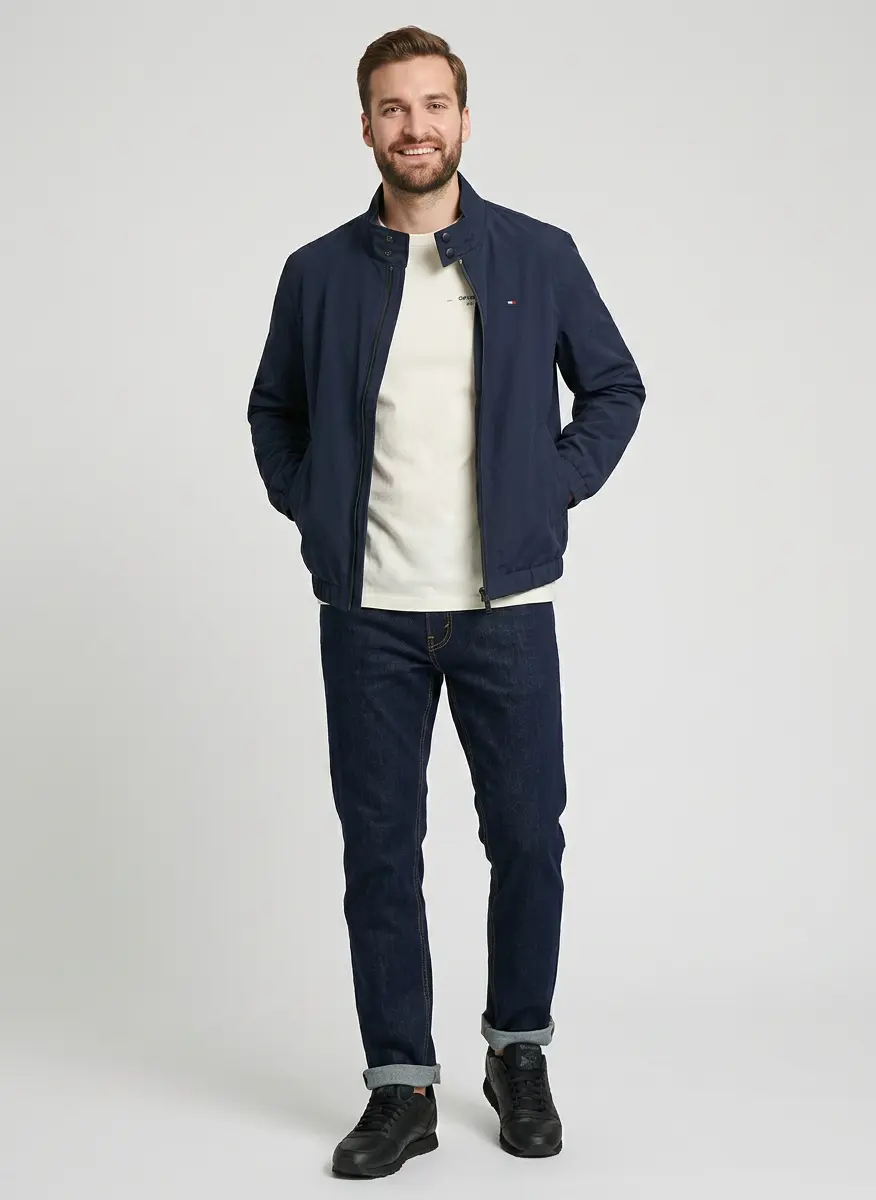 Urban Classic Casual