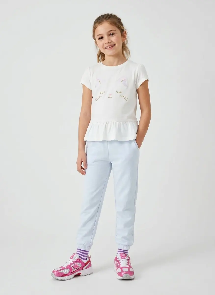 Playful Graphics & Comfort
