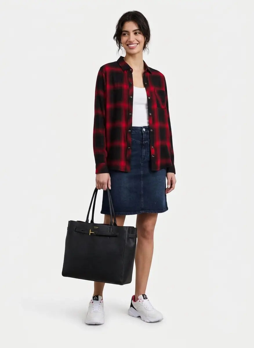Effortless Off-Duty Look