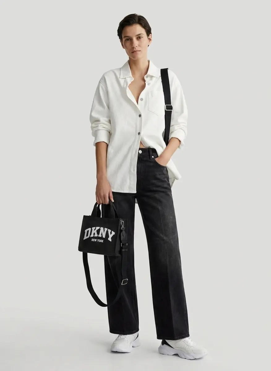 Urban Classic Monochrome