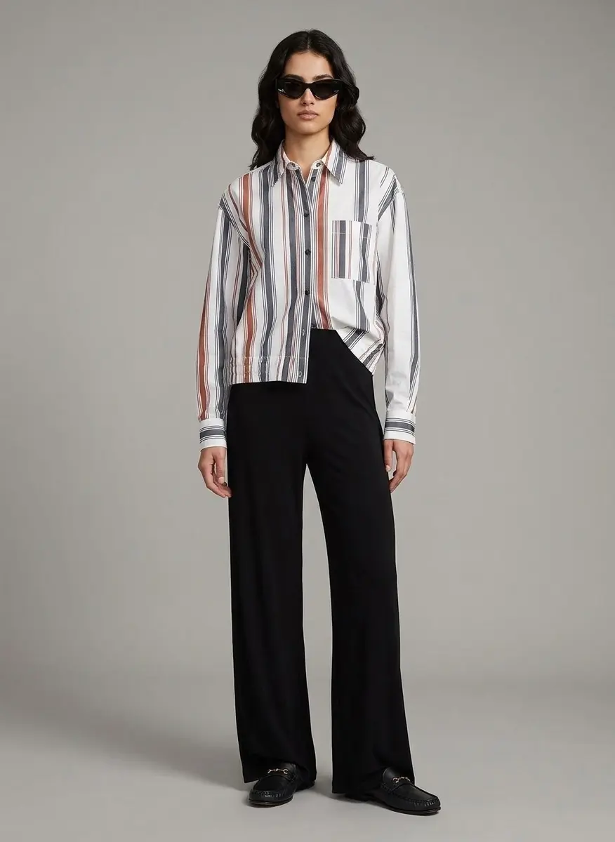 Sophisticated Monochrome Taper