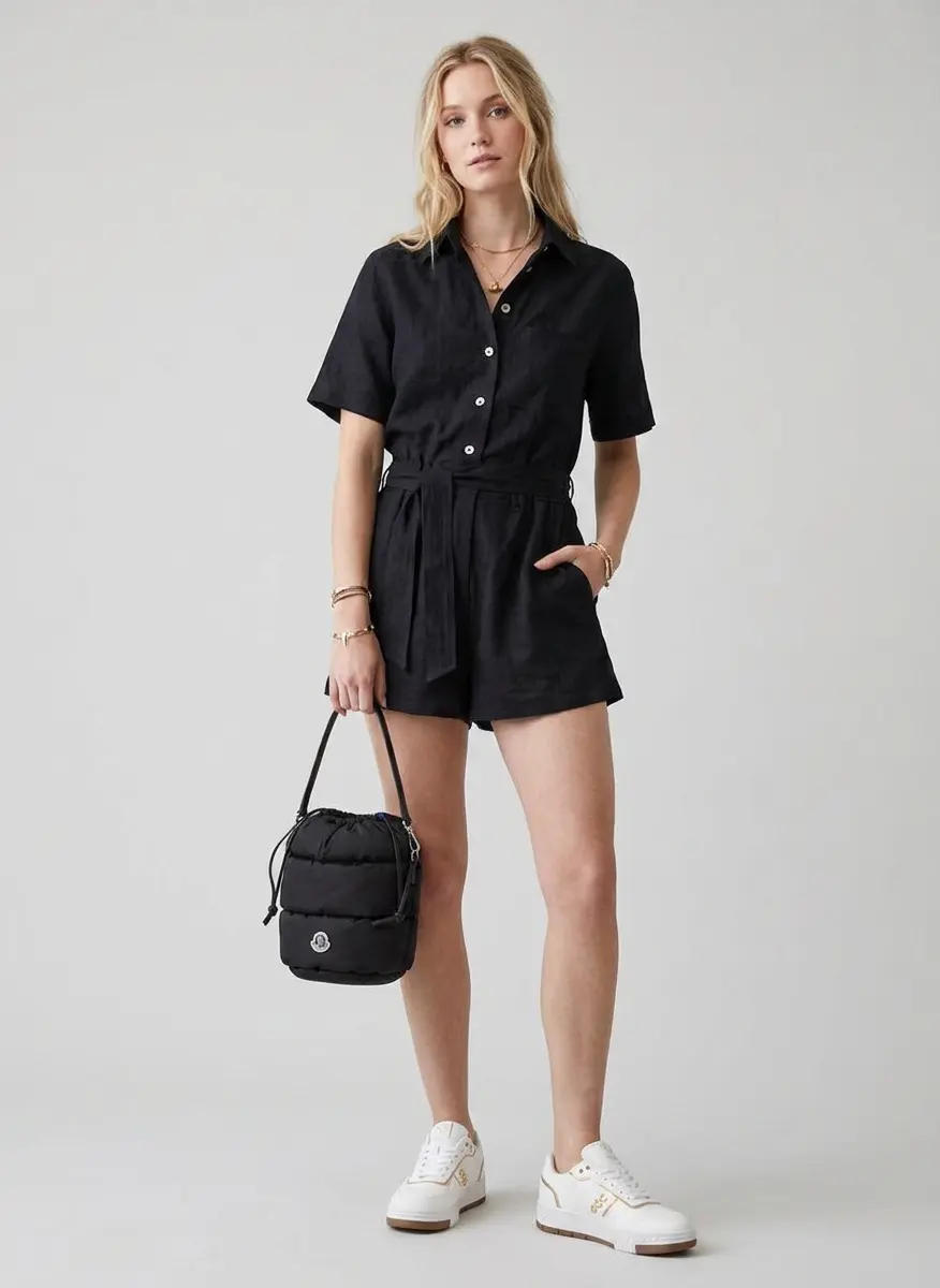Urban Chic Minimalist