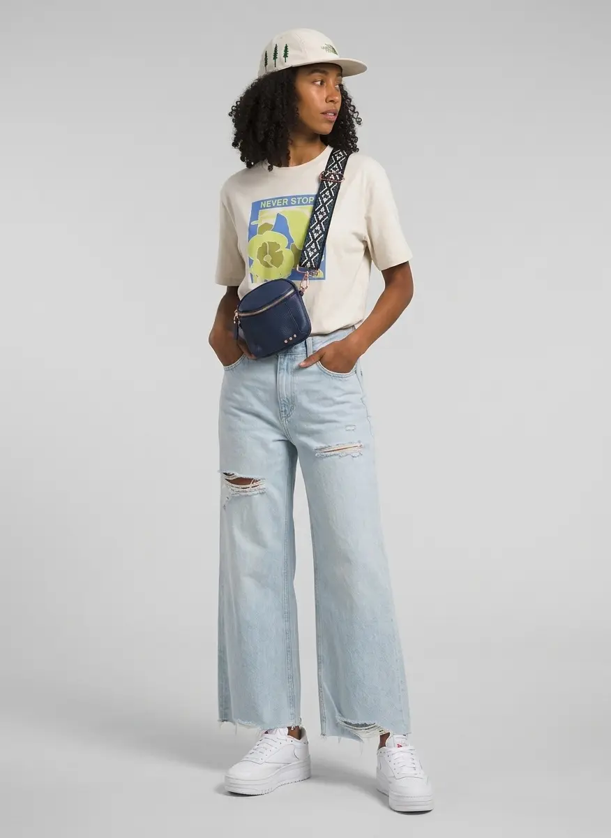 Sporty Weekend Ease