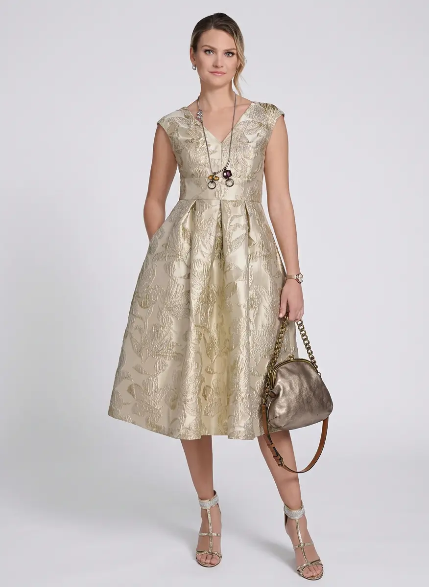 Luminous Gala Elegance