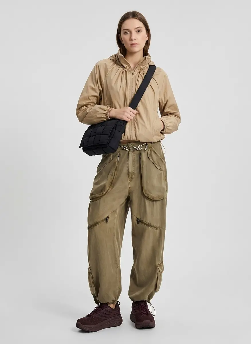 Urban Explorer Neutral