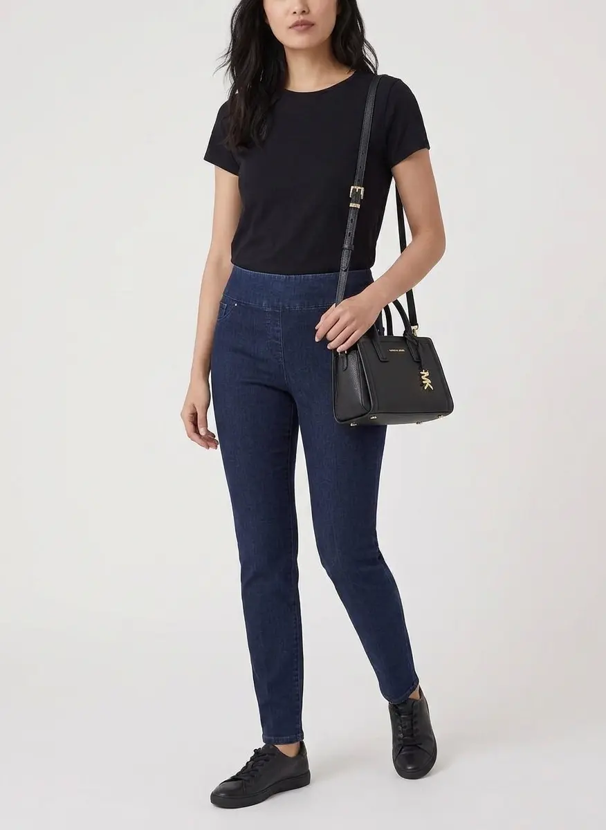 Urban Chic Minimalist