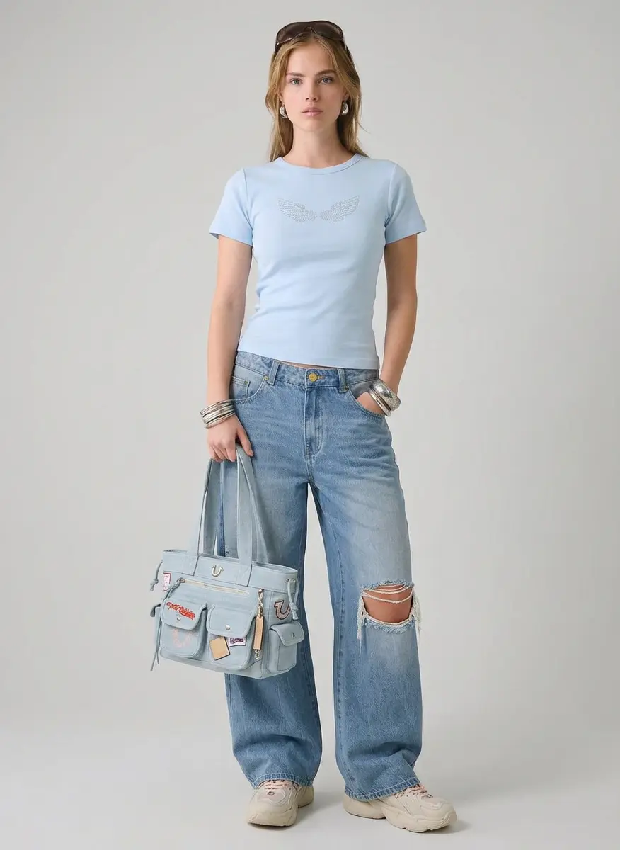 Y2K Streetwear Icon
