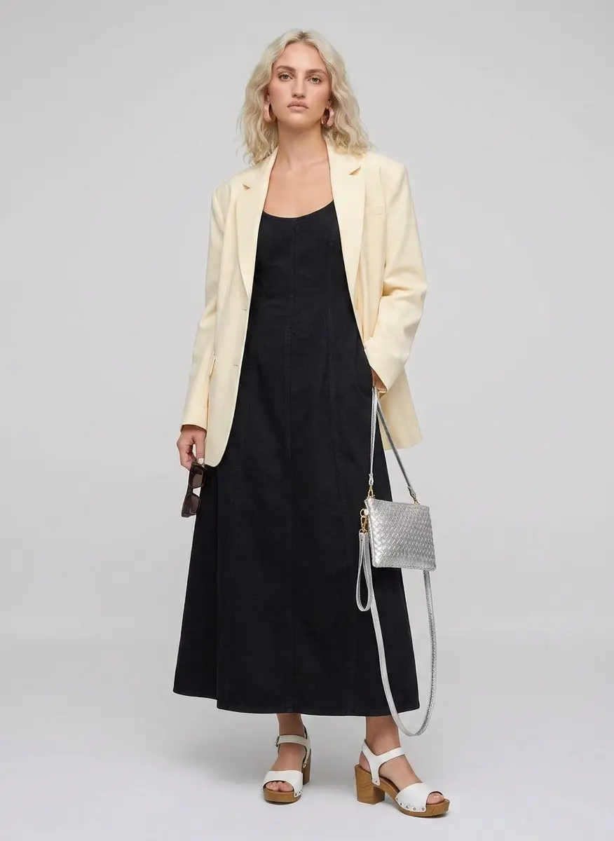 Modern Minimalist Contrast