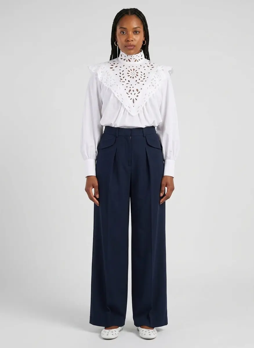 Sophisticated Navy Minimalist
