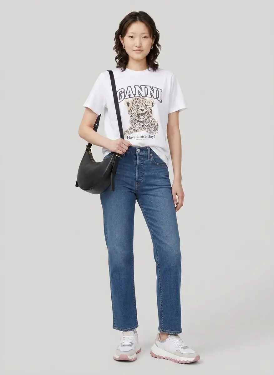 Levi's Women's Ribcage High-Rise Straight-Leg Jeans 7