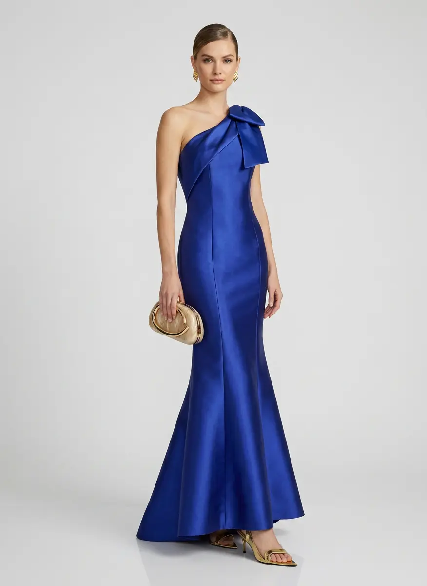 Royal Midnight Glamour