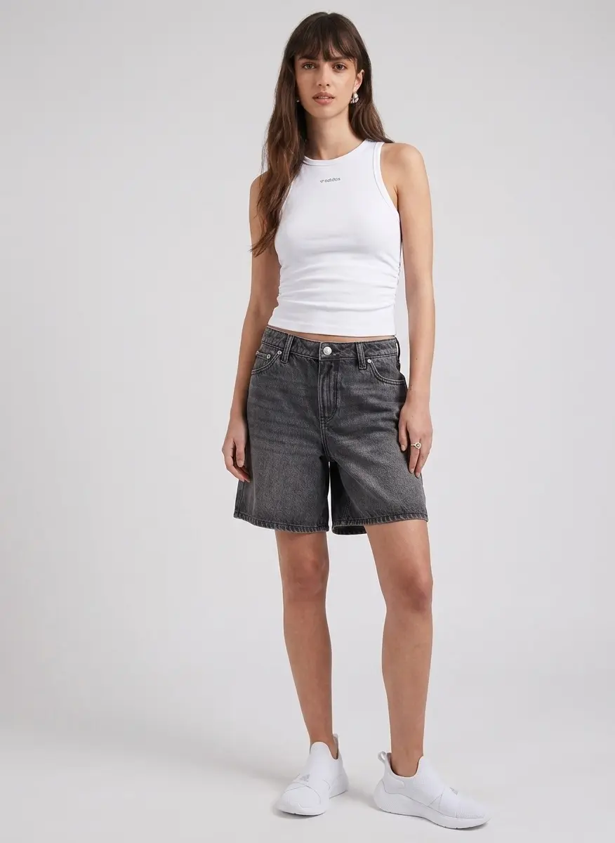 Minimalist Active Vibe