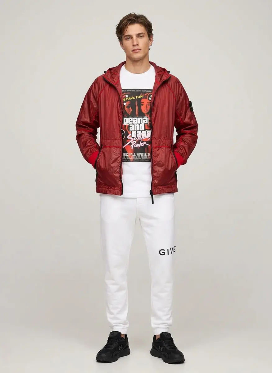 High-Contrast Athleisure