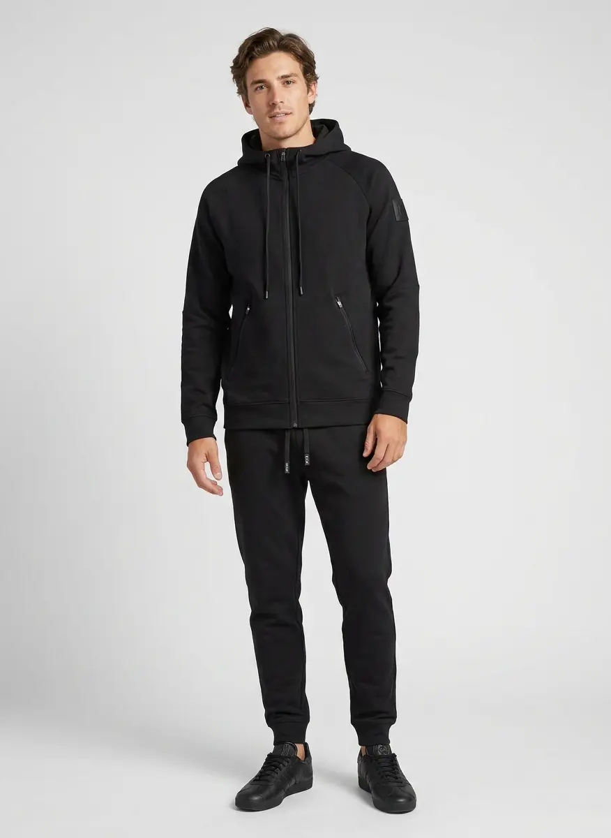 Sporty Weekend Comfort