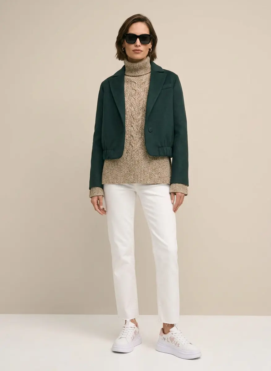 Weekend Minimalist Chic
