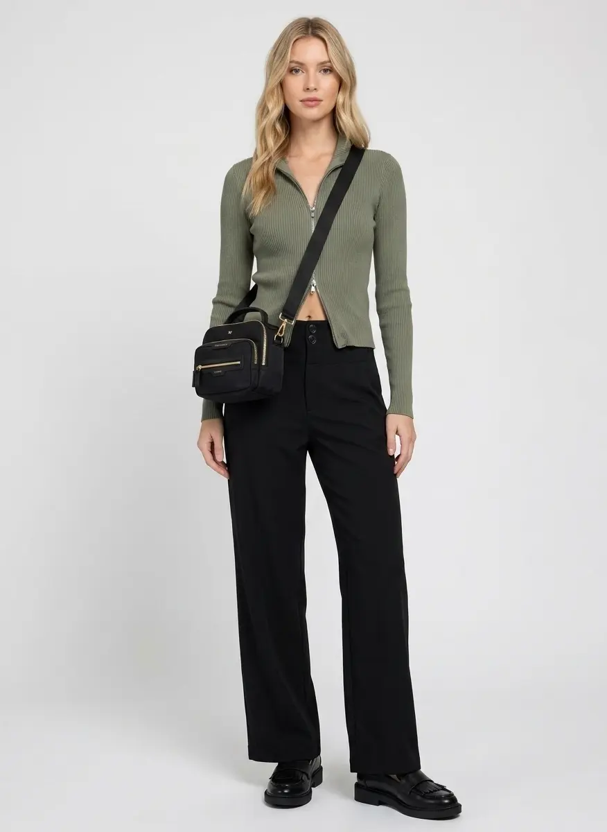 Urban Chic Minimalist