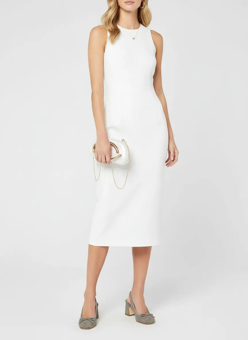 Modern Contrast Chic