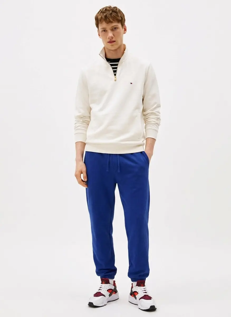 Weekend Athleisure