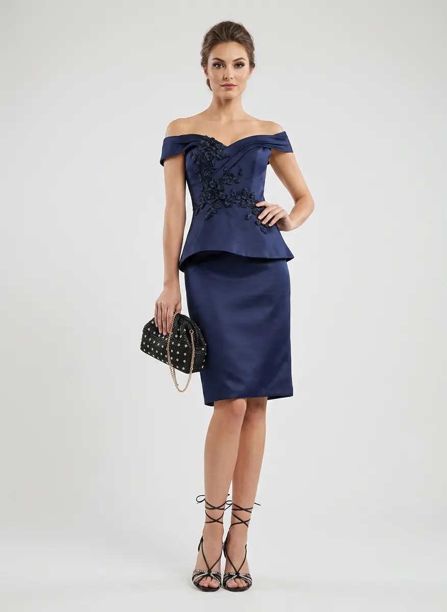 Modern Cocktail Contrast